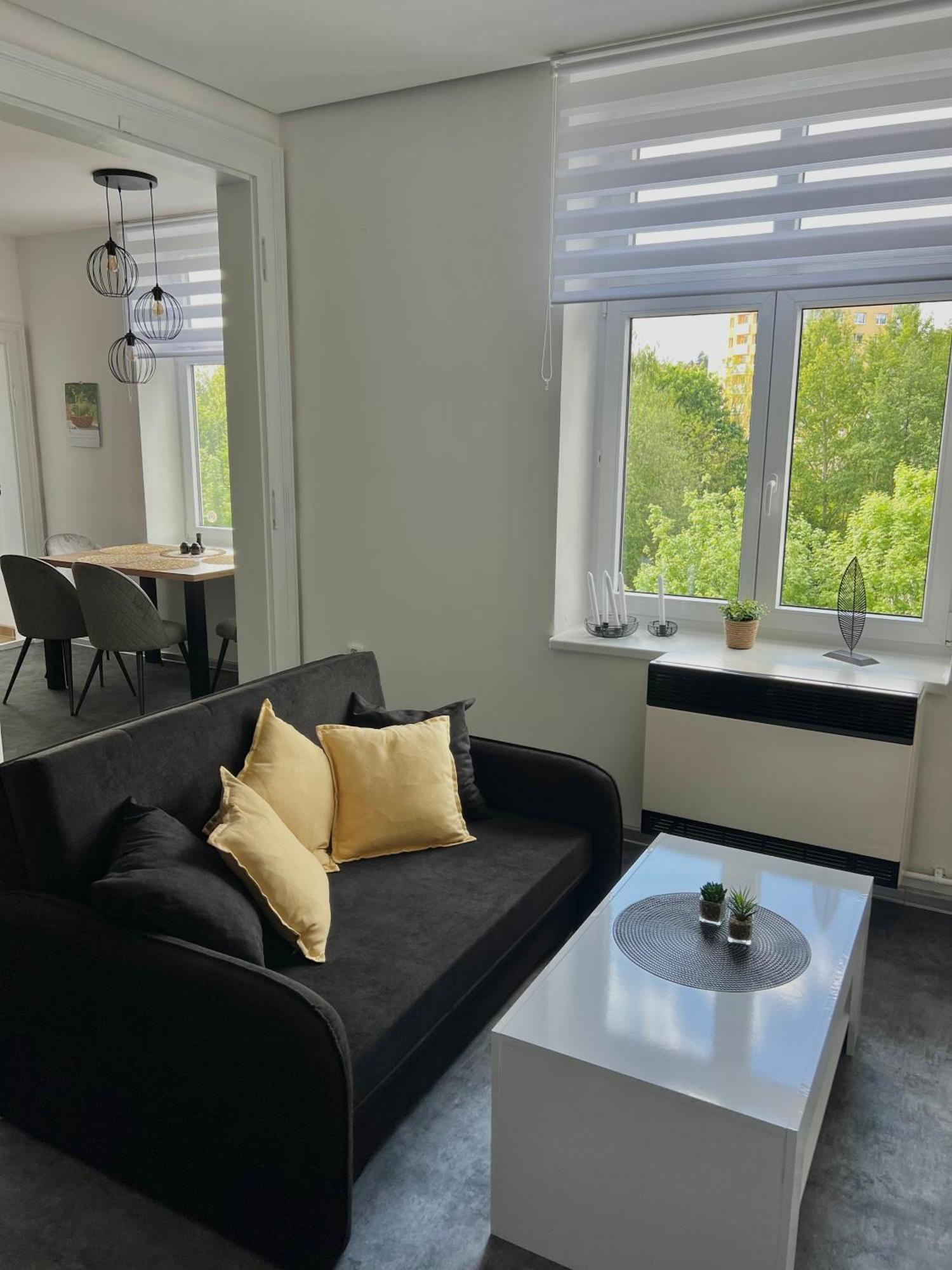 Apartman V Centru Trutnova Bagian luar foto